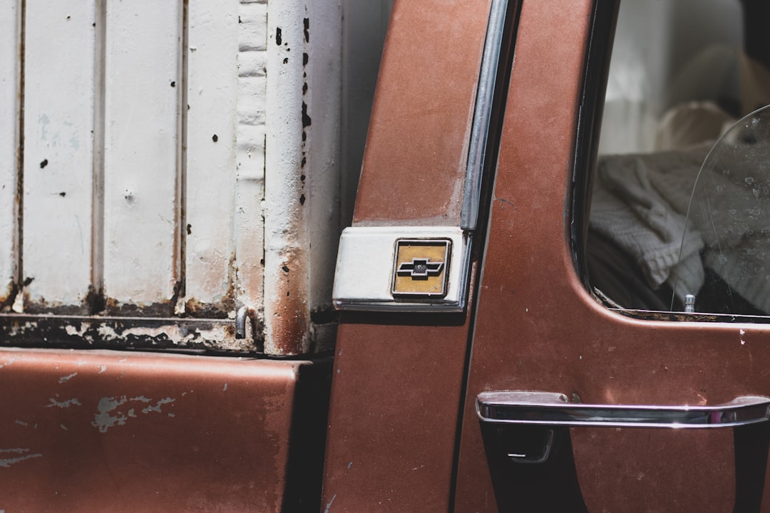 Freizeitfahrzeuge (Wohnmobile, Geländefahrzeuge, Boote)